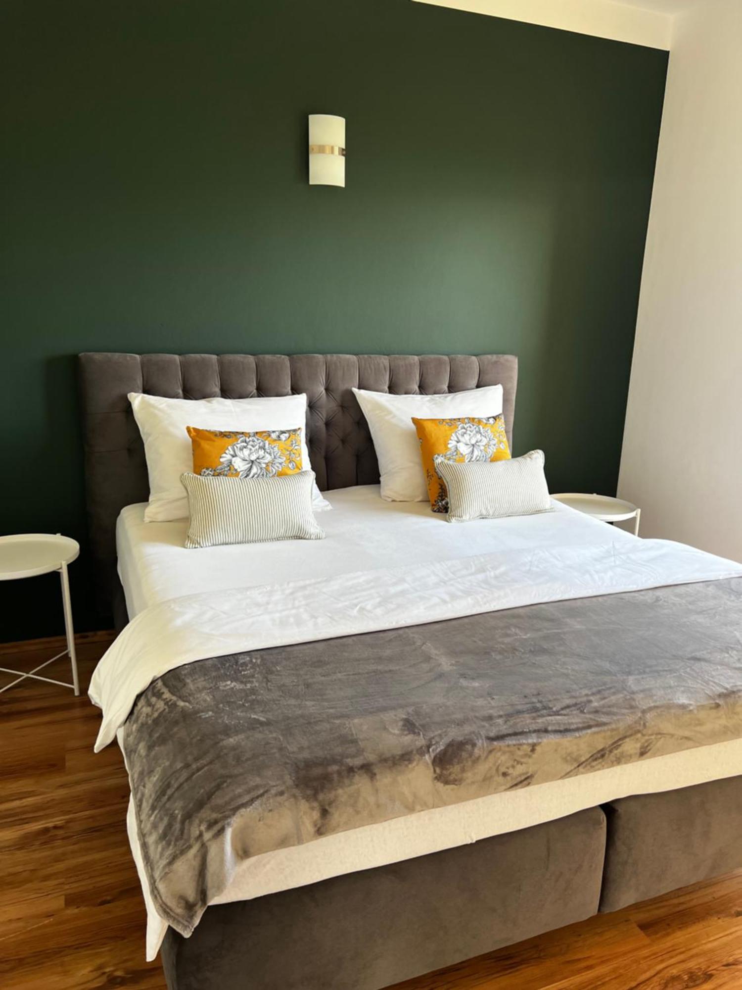Kavajin Rooms Дуче Номер фото