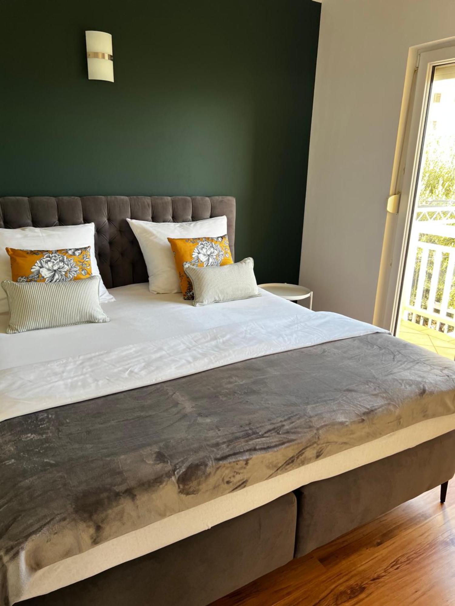 Kavajin Rooms Дуче Номер фото